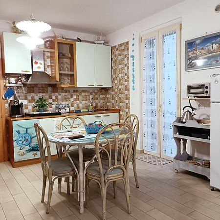 B&B U Mare Mio Монополи Экстерьер фото