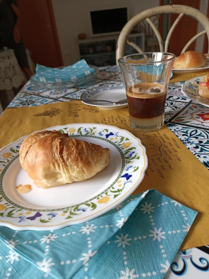 B&B U Mare Mio Монополи Экстерьер фото